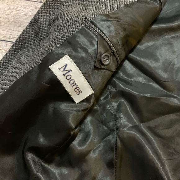 MOORE’s LINEAGE | 3 Button Charcoal Sports Coat - Picture 9 of 12